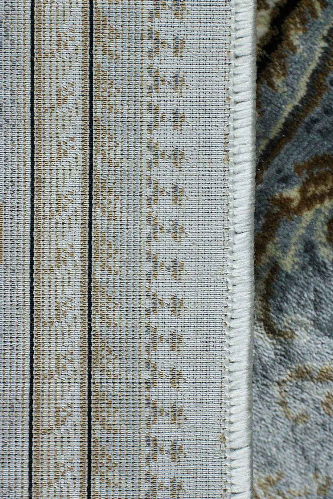 Classical Turkish Topaz Rug - 3.2 x 4.9 FT - Cream - Resilient Construction for Long - Lasting Use - V Surfaces