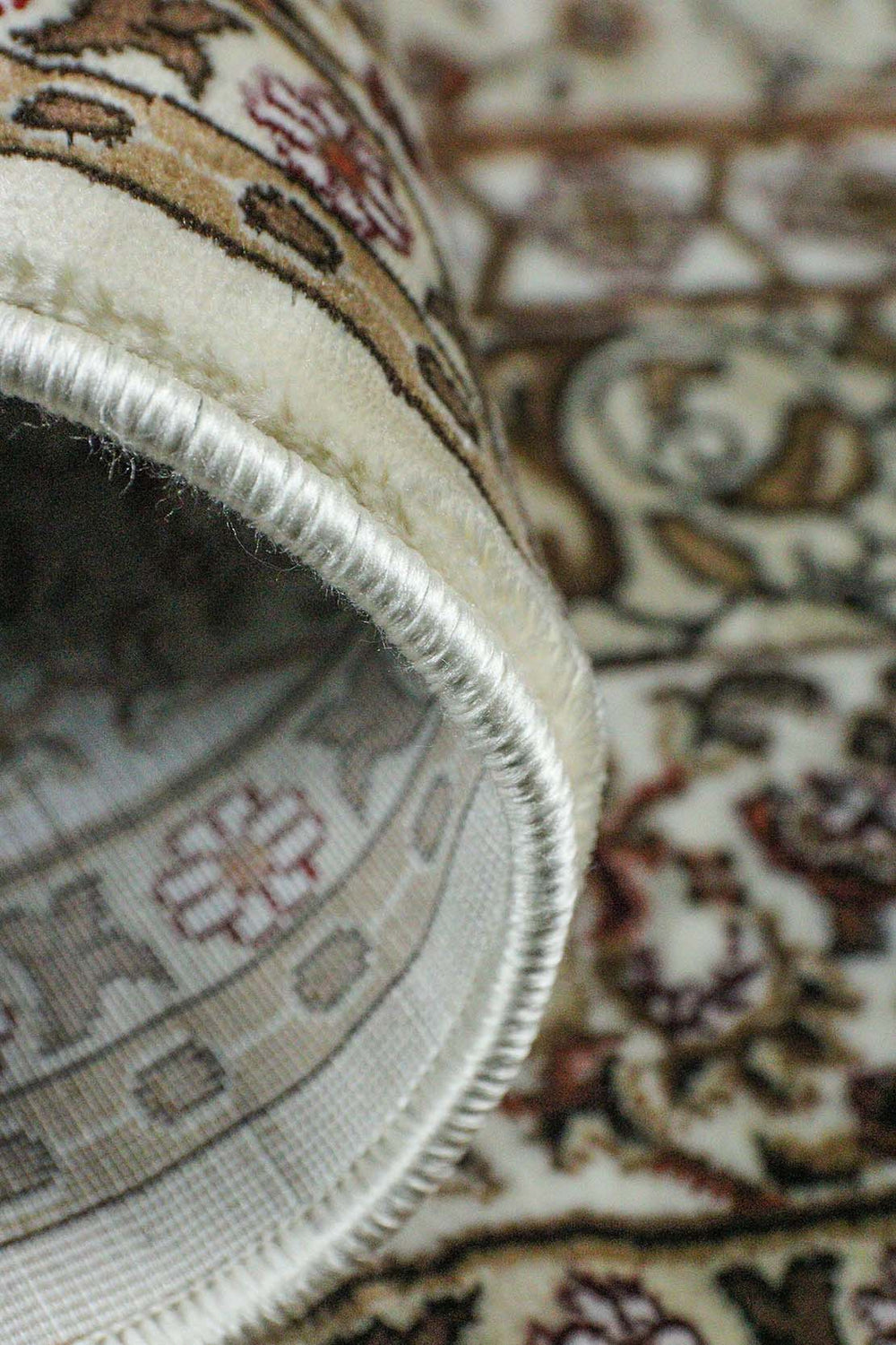 Classical Turkish Topaz Rug - 4.9 x 7.3 FT - Beige - Resilient Construction for Long - Lasting Use - V Surfaces