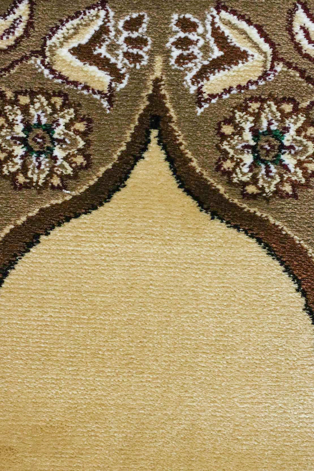 Ishraq Janamaz Brown and B eige - V Surfaces