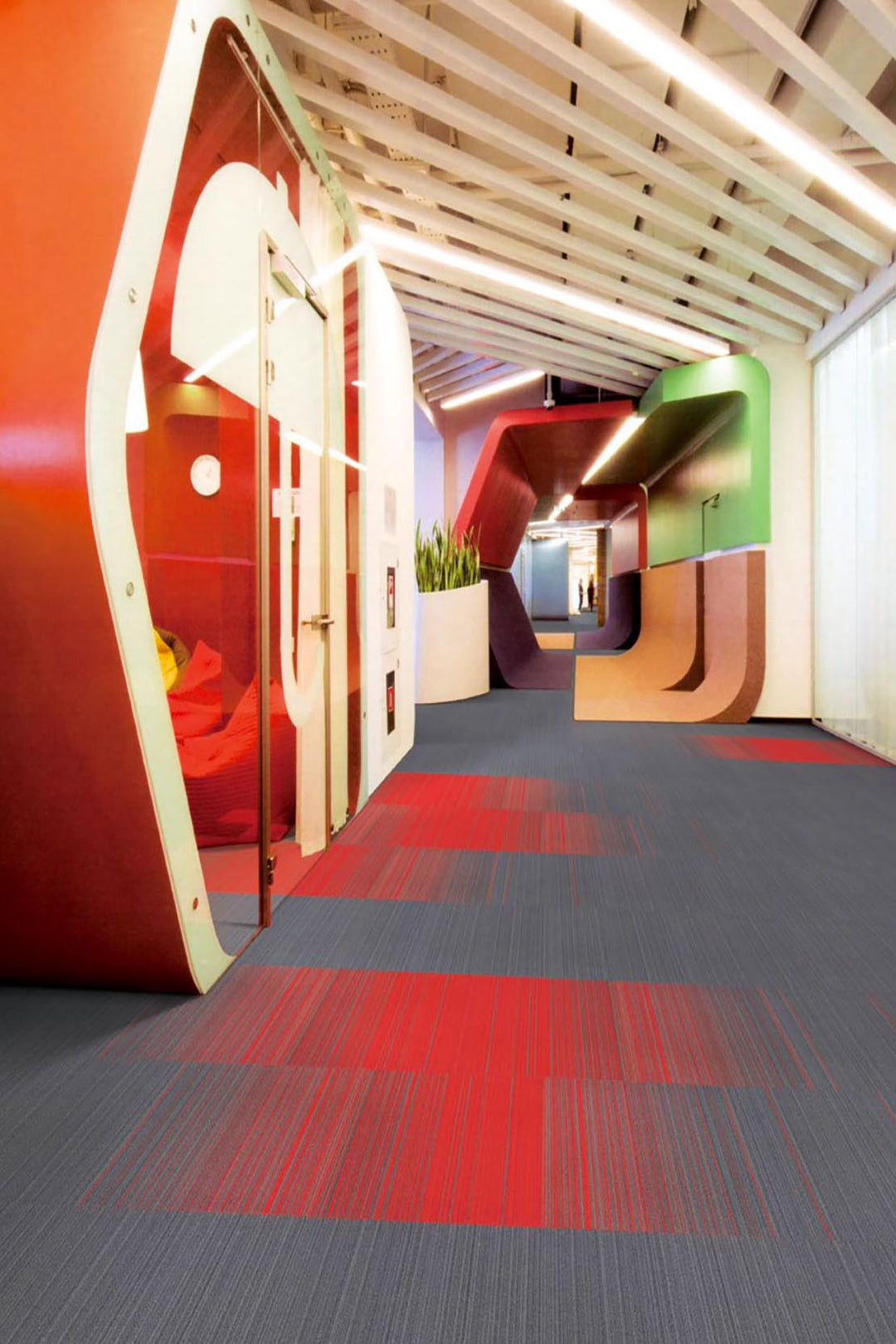 NANTES RAINBOW Carpet Tiles - V Surfaces