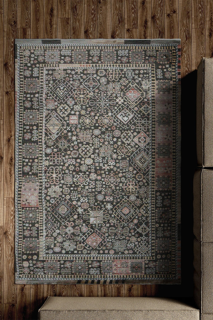 Premium Quality Turkish Antia Rug - Gray - 4.9 x 7.8 FT - Resilient Construction for Long-Lasting Use - V Surfaces