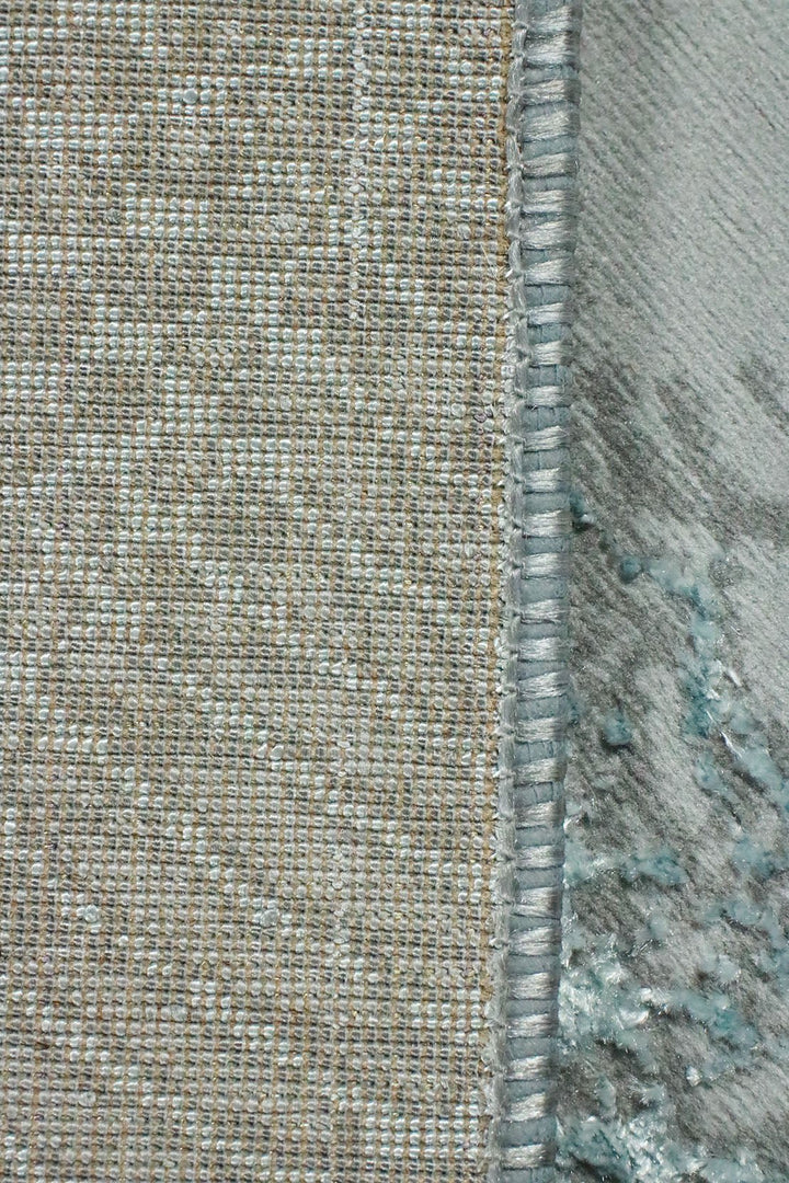 Turkish Modern Festival P Rug - 2.6 x 3.8 FT - Gray - Sleek and Minimalist for Chic Interiors - V Surfaces