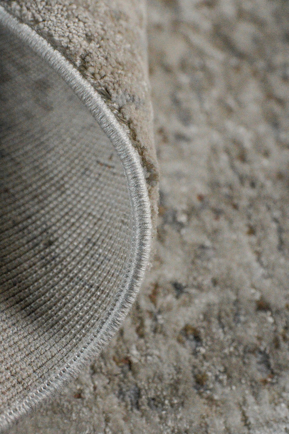 Turkish Modern Festival Viscos Rug - 6.5 x 6.5 FT - Beige - Sleek and Minimalist for Chic Interiors - V Surfaces
