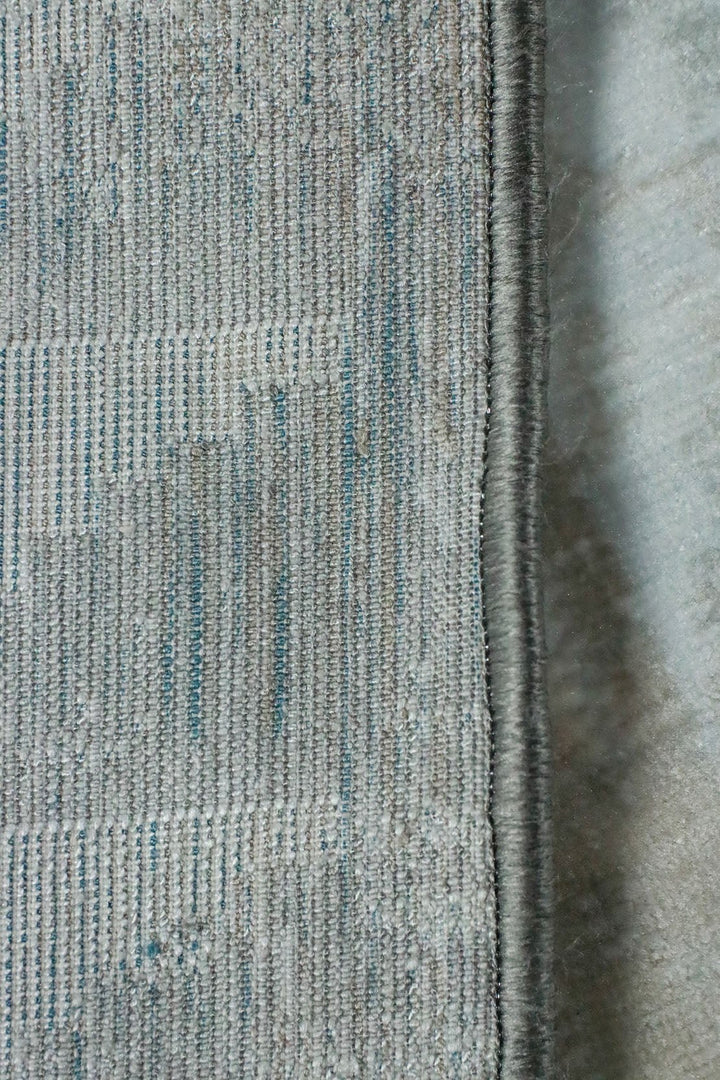 Turkish Modern Festival WD Rug - 6.0 x 9.5 FT - Cream and Gray - Sleek and Minimalist for Chic Interiors - V Surfaces