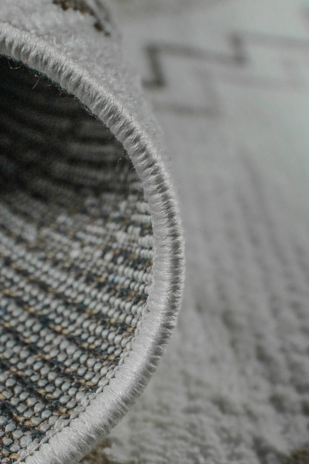 Turkish Modern Festival WD Soft Shaggy Rug - 5.2 x 7.5 FT - White - Sleek and Minimalist for Chic Interiors - V Surfaces