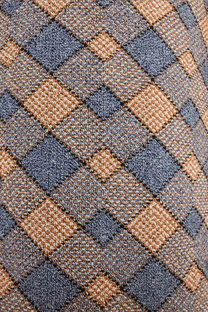 Wall to Wall Carpet Excel 115 - V Surfaces