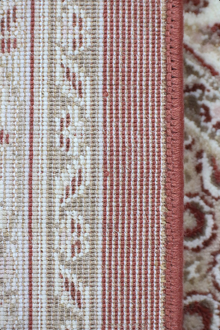 Turkish Style Acrylic Sajjadeh Prayers Mat - Maroon - Soft, Durable, and Easy to Clean